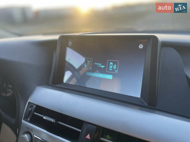 Червоний Лексус РХ, об'ємом двигуна 3.46 л та пробігом 195 тис. км за 19500 $, фото 20 на Automoto.ua