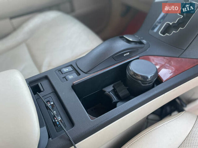 Червоний Лексус РХ, об'ємом двигуна 3.46 л та пробігом 195 тис. км за 19500 $, фото 8 на Automoto.ua