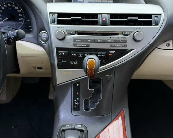 Лексус РХ 2011 в Черновцах на Automoto.ua Красный Лексус РХ, объемом двигателя 3.5 л и пробегом 199 тыс. км за 19999 $, фото 25 на Automoto.ua