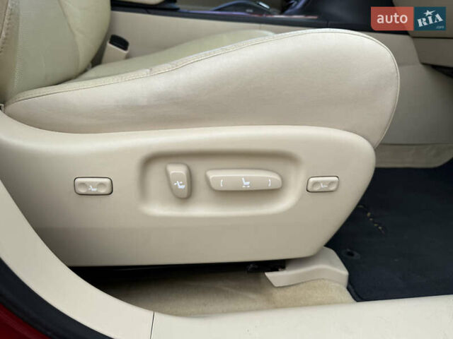 Лексус РХ 2011 в Черновцах на Automoto.ua Красный Лексус РХ, объемом двигателя 3.5 л и пробегом 199 тыс. км за 19999 $, фото 18 на Automoto.ua