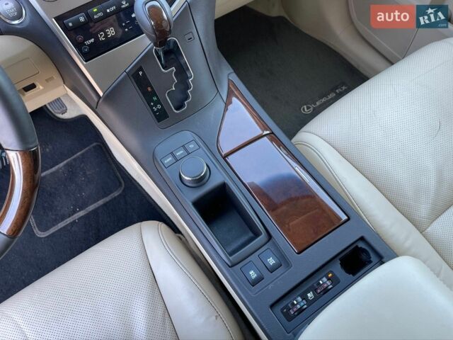 Красный Лексус РХ, объемом двигателя 3.46 л и пробегом 96 тыс. км за 21800 $, фото 8 на Automoto.ua