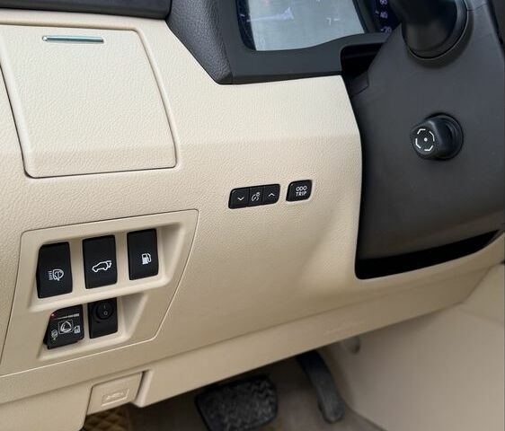 Червоний Лексус РХ, об'ємом двигуна 3.5 л та пробігом 238 тис. км за 22500 $, фото 15 на Automoto.ua