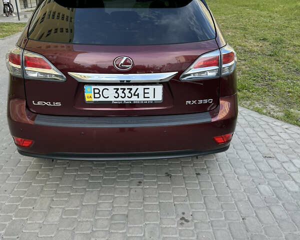 Красный Лексус РХ, объемом двигателя 3.46 л и пробегом 189 тыс. км за 22700 $, фото 6 на Automoto.ua