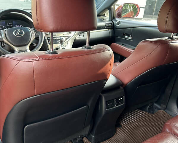 Красный Лексус РХ, объемом двигателя 3.46 л и пробегом 189 тыс. км за 22700 $, фото 11 на Automoto.ua