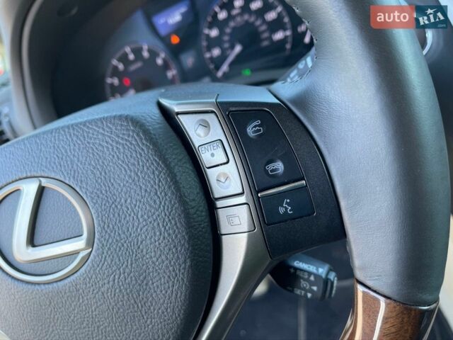 Червоний Лексус РХ, об'ємом двигуна 3.46 л та пробігом 96 тис. км за 21800 $, фото 10 на Automoto.ua