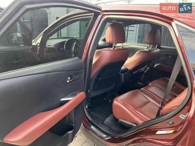 Красный Лексус РХ, объемом двигателя 3.46 л и пробегом 150 тыс. км за 24500 $, фото 2 на Automoto.ua
