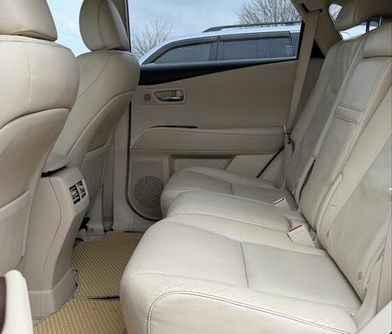 Червоний Лексус РХ, об'ємом двигуна 3.5 л та пробігом 238 тис. км за 22500 $, фото 17 на Automoto.ua