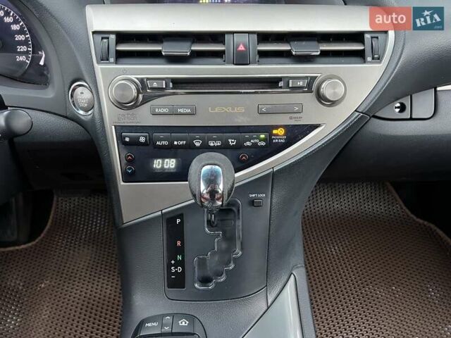 Червоний Лексус РХ, об'ємом двигуна 3.46 л та пробігом 189 тис. км за 21999 $, фото 24 на Automoto.ua