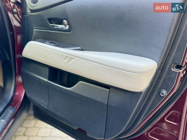 Красный Лексус РХ, объемом двигателя 3.46 л и пробегом 138 тыс. км за 21000 $, фото 10 на Automoto.ua