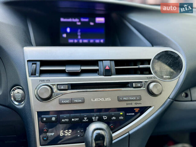 Красный Лексус РХ, объемом двигателя 3.46 л и пробегом 138 тыс. км за 21000 $, фото 8 на Automoto.ua