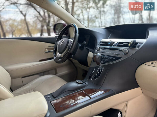 Красный Лексус РХ, объемом двигателя 3.5 л и пробегом 150 тыс. км за 18990 $, фото 32 на Automoto.ua