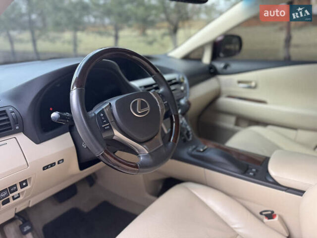Красный Лексус РХ, объемом двигателя 3.5 л и пробегом 150 тыс. км за 18990 $, фото 27 на Automoto.ua