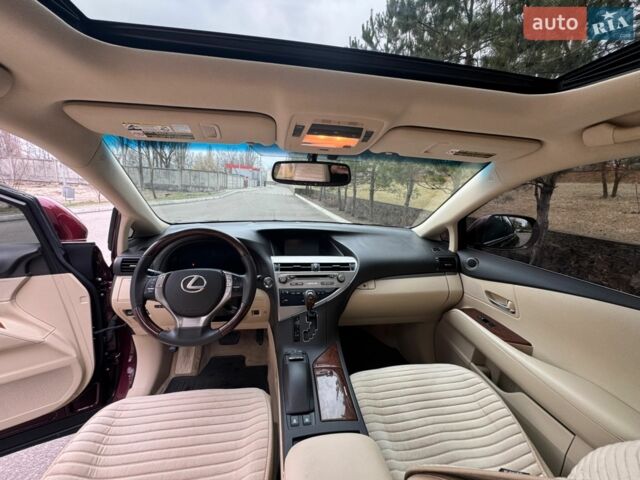 Красный Лексус РХ, объемом двигателя 3.5 л и пробегом 170 тыс. км за 19500 $, фото 22 на Automoto.ua