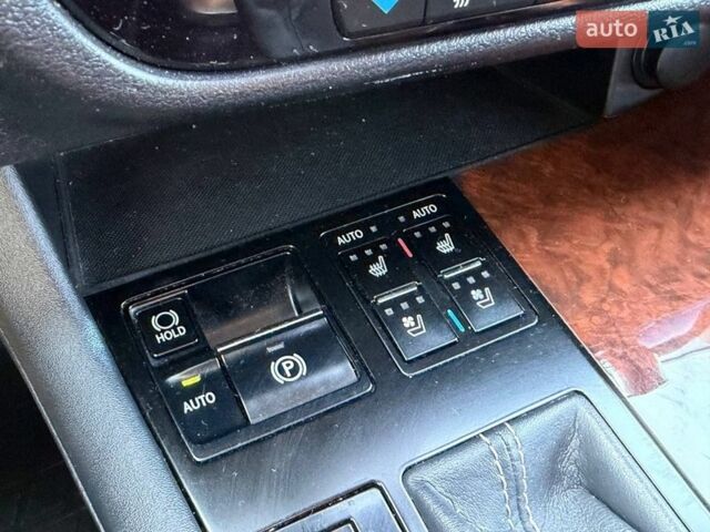 Красный Лексус РХ, объемом двигателя 3.46 л и пробегом 177 тыс. км за 31000 $, фото 25 на Automoto.ua