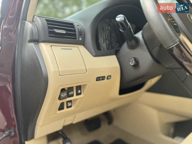 Красный Лексус РХ, объемом двигателя 3.5 л и пробегом 150 тыс. км за 18990 $, фото 24 на Automoto.ua