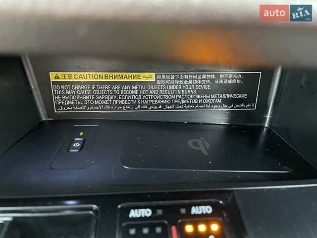 Красный Лексус РХ, объемом двигателя 3.46 л и пробегом 142 тыс. км за 38750 $, фото 68 на Automoto.ua