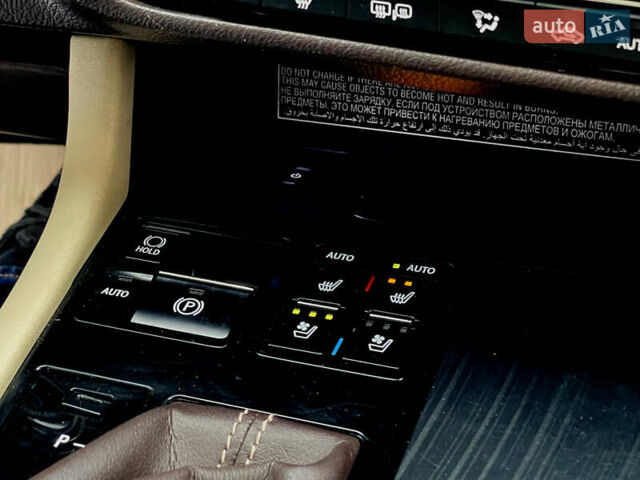 Красный Лексус РХ, объемом двигателя 3.46 л и пробегом 171 тыс. км за 35400 $, фото 65 на Automoto.ua