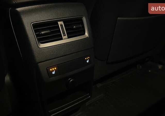 Красный Лексус РХ, объемом двигателя 3.46 л и пробегом 140 тыс. км за 32900 $, фото 20 на Automoto.ua