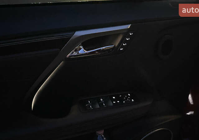 Красный Лексус РХ, объемом двигателя 3.46 л и пробегом 150 тыс. км за 32500 $, фото 18 на Automoto.ua