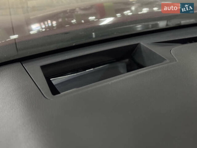 Червоний Лексус РХ, об'ємом двигуна 3.5 л та пробігом 159 тис. км за 30500 $, фото 27 на Automoto.ua