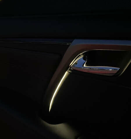 Красный Лексус РХ, объемом двигателя 3.46 л и пробегом 150 тыс. км за 32500 $, фото 17 на Automoto.ua