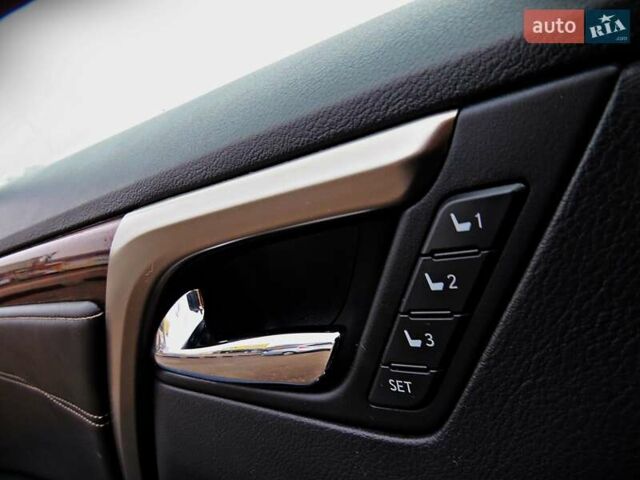 Красный Лексус РХ, объемом двигателя 3.46 л и пробегом 59 тыс. км за 34950 $, фото 7 на Automoto.ua