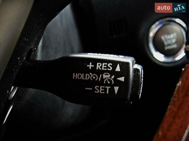 Красный Лексус РХ, объемом двигателя 3.46 л и пробегом 59 тыс. км за 34950 $, фото 13 на Automoto.ua