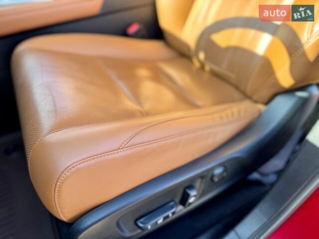 Красный Лексус РХ, объемом двигателя 2 л и пробегом 91 тыс. км за 45000 $, фото 16 на Automoto.ua