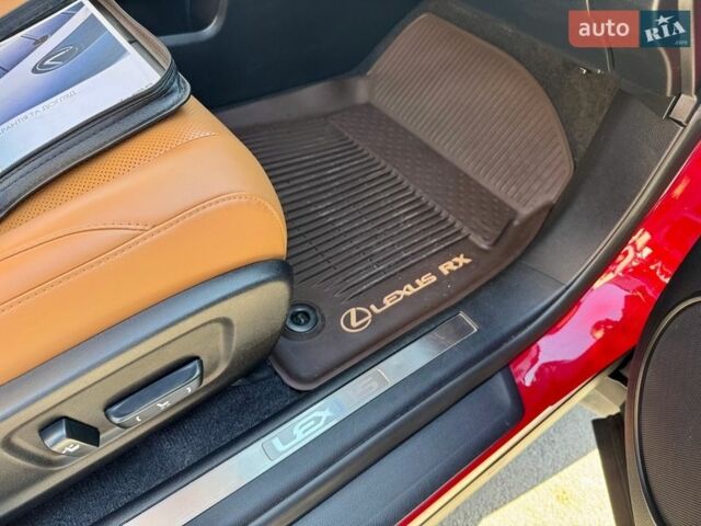 Красный Лексус РХ, объемом двигателя 2 л и пробегом 91 тыс. км за 45000 $, фото 14 на Automoto.ua