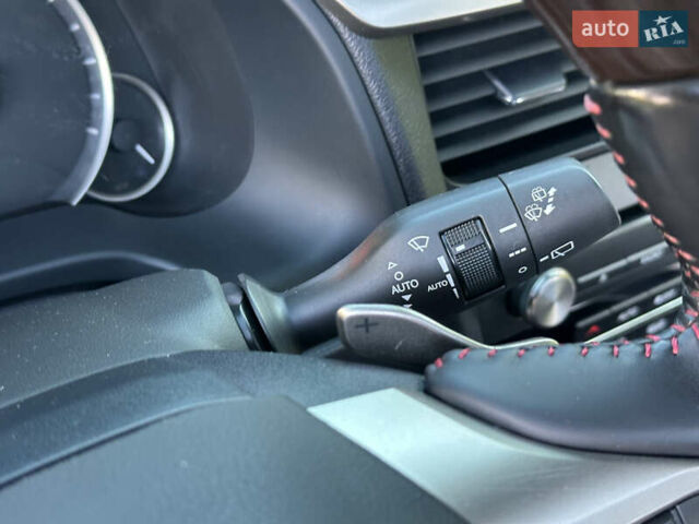 Красный Лексус РХ, объемом двигателя 3.46 л и пробегом 125 тыс. км за 45800 $, фото 61 на Automoto.ua