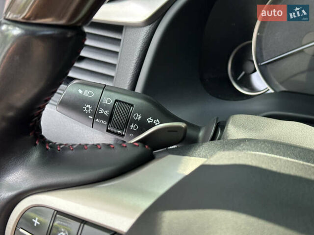 Червоний Лексус РХ, об'ємом двигуна 3.5 л та пробігом 125 тис. км за 49900 $, фото 78 на Automoto.ua