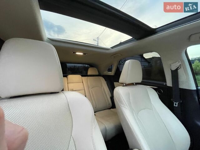 Красный Лексус РХ, объемом двигателя 3.5 л и пробегом 93 тыс. км за 49990 $, фото 43 на Automoto.ua