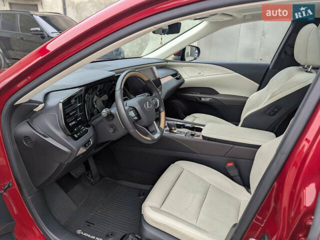 Красный Лексус РХ, объемом двигателя 2.5 л и пробегом 20 тыс. км за 88000 $, фото 10 на Automoto.ua