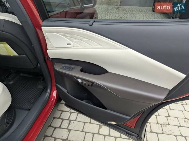 Красный Лексус РХ, объемом двигателя 2.5 л и пробегом 23 тыс. км за 85000 $, фото 21 на Automoto.ua