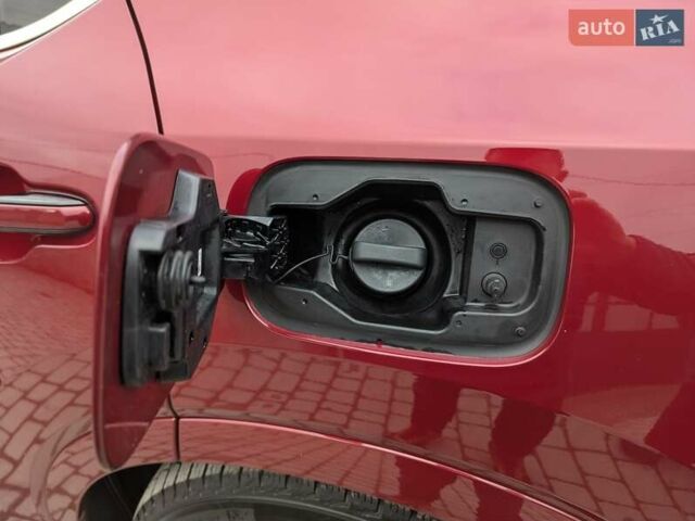 Красный Лексус РХ, объемом двигателя 2.5 л и пробегом 23 тыс. км за 85000 $, фото 5 на Automoto.ua