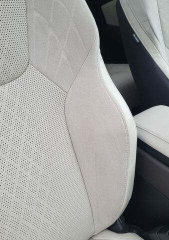 Красный Лексус РХ, объемом двигателя 2.49 л и пробегом 27 тыс. км за 77000 $, фото 37 на Automoto.ua