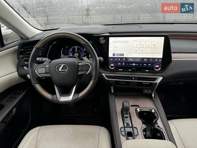 Красный Лексус РХ, объемом двигателя 2.5 л и пробегом 39 тыс. км за 64900 $, фото 24 на Automoto.ua