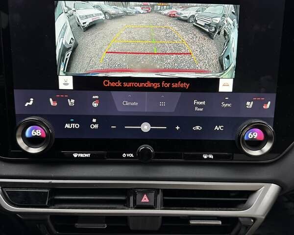 Красный Лексус РХ, объемом двигателя 2.5 л и пробегом 39 тыс. км за 64900 $, фото 38 на Automoto.ua