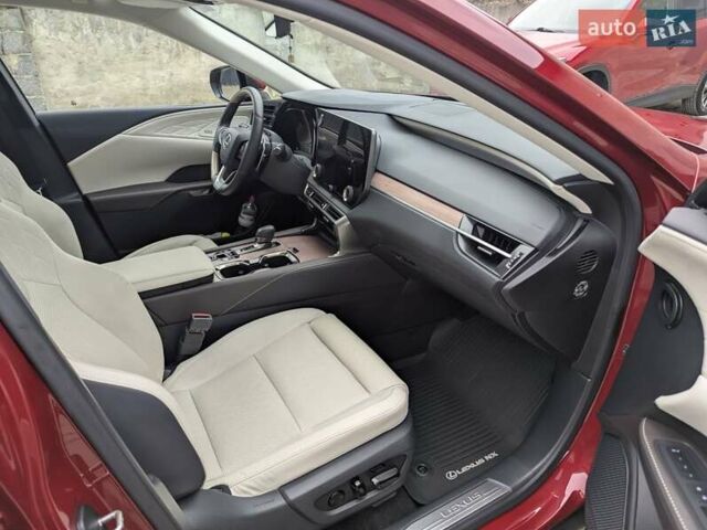 Красный Лексус РХ, объемом двигателя 2.5 л и пробегом 23 тыс. км за 85000 $, фото 7 на Automoto.ua