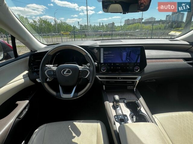 Червоний Лексус РХ, об'ємом двигуна 2.5 л та пробігом 39 тис. км за 55000 $, фото 24 на Automoto.ua