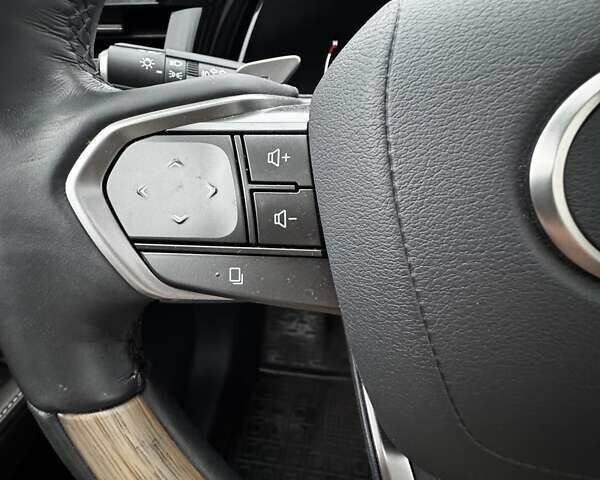 Красный Лексус РХ, объемом двигателя 2.5 л и пробегом 39 тыс. км за 64900 $, фото 34 на Automoto.ua