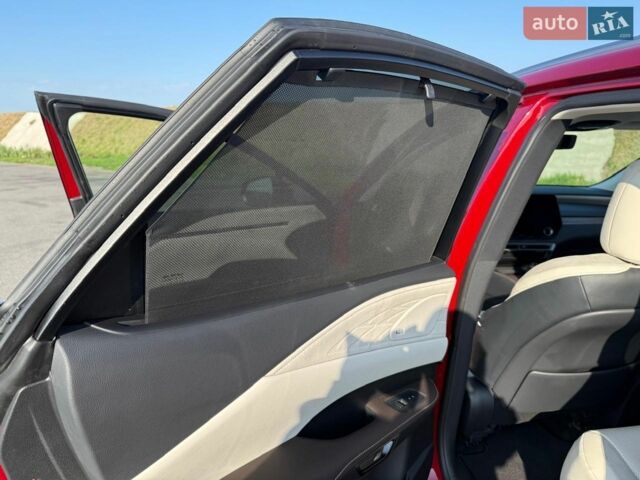 Червоний Лексус РХ, об'ємом двигуна 2.4 л та пробігом 30 тис. км за 59000 $, фото 16 на Automoto.ua