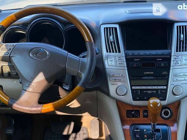 Лексус РХ, объемом двигателя 0 л и пробегом 447 тыс. км за 9200 $, фото 15 на Automoto.ua