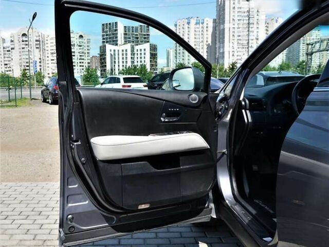 Лексус РХ, объемом двигателя 3.5 л и пробегом 160 тыс. км за 20500 $, фото 13 на Automoto.ua