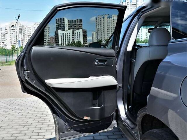 Лексус РХ, объемом двигателя 3.5 л и пробегом 160 тыс. км за 20500 $, фото 25 на Automoto.ua