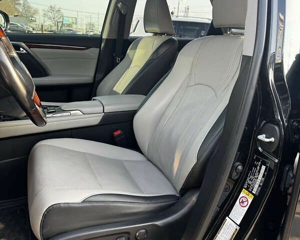 Лексус РХ, объемом двигателя 3.5 л и пробегом 161 тыс. км за 26500 $, фото 10 на Automoto.ua