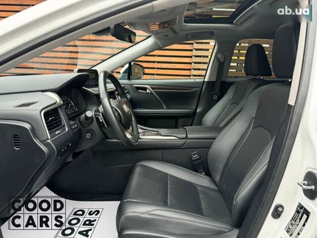 Лексус РХ, объемом двигателя 4.25 л и пробегом 20 тыс. км за 55000 $, фото 10 на Automoto.ua