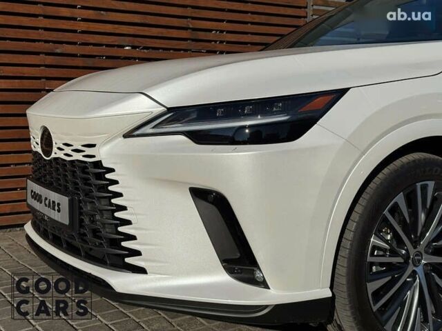 Лексус РХ, объемом двигателя 12.58 л и пробегом 23 тыс. км за 72000 $, фото 3 на Automoto.ua