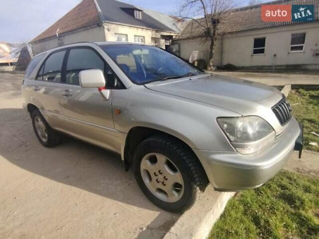 Лексус РХ, объемом двигателя 3 л и пробегом 381 тыс. км за 5200 $, фото 1 на Automoto.ua