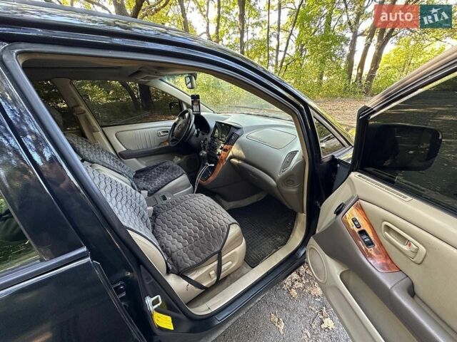 Лексус РХ, объемом двигателя 3 л и пробегом 318 тыс. км за 7700 $, фото 11 на Automoto.ua